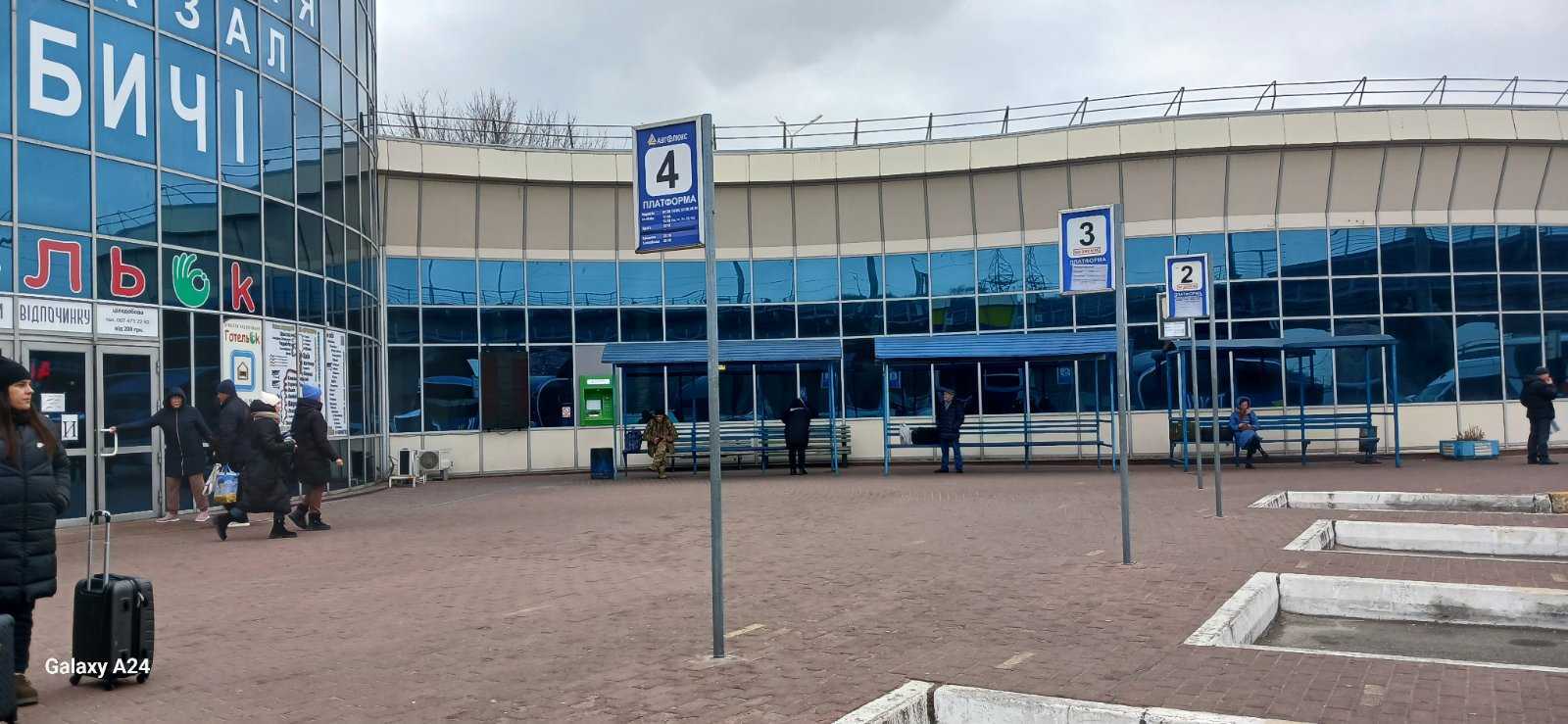 Оренда магазину 422 м², Набережно-Печерська дор., 10