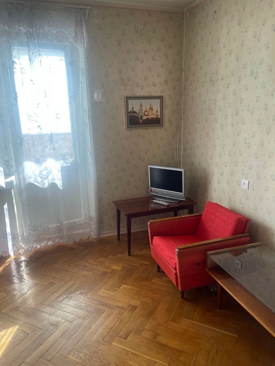 Оренда 2-кімнатної квартири 65 м², Раїси Окіпної вул., 1