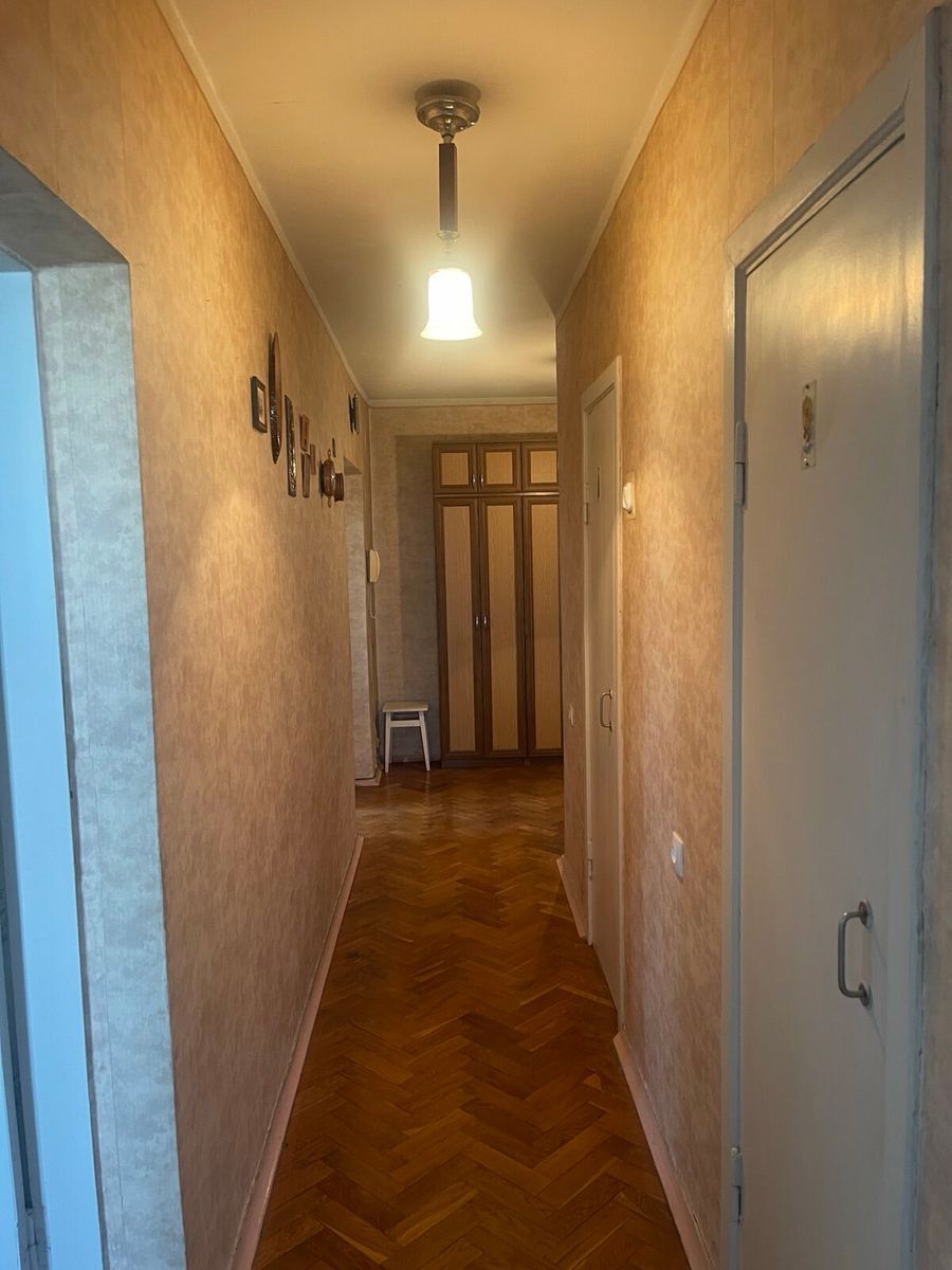 Оренда 2-кімнатної квартири 65 м², Раїси Окіпної вул., 1