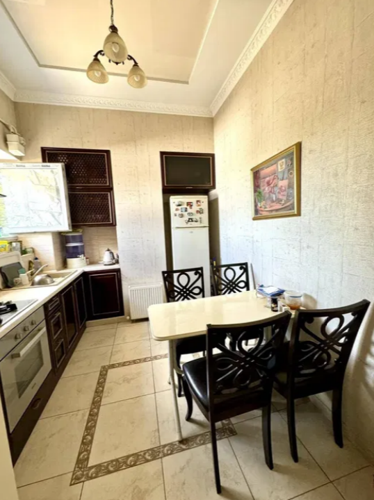 Продажа 3-комнатной квартиры 60 м², Малая Арнаутская ул.