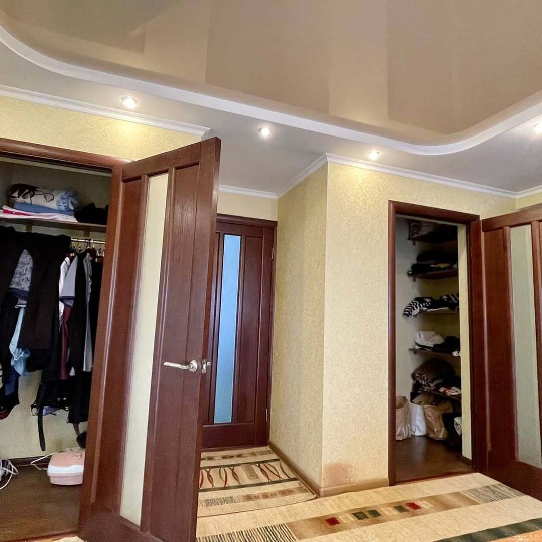Аренда дома 280 м², Владимира Моссаковского ул.