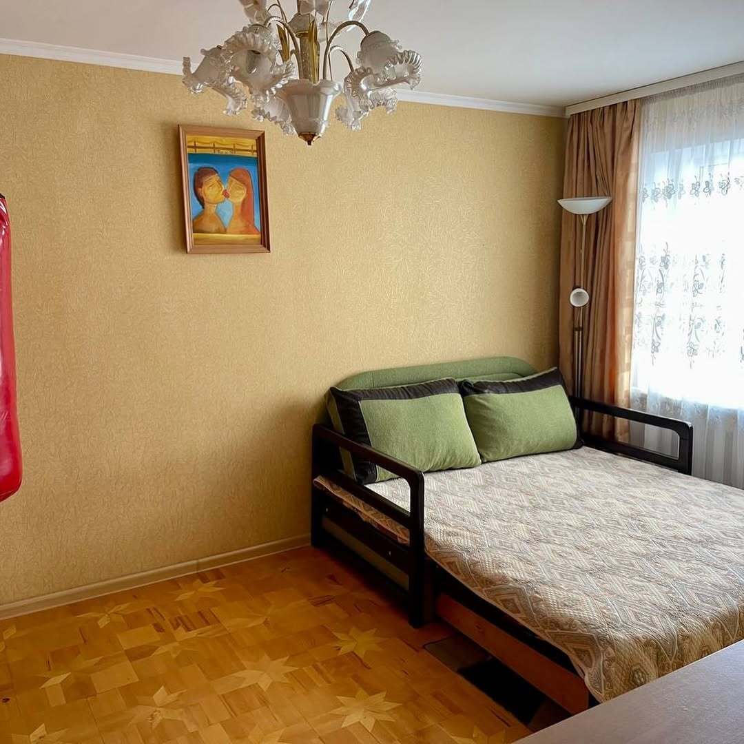 Аренда дома 280 м², Владимира Моссаковского ул.