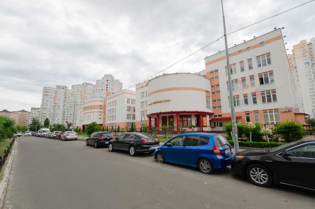 Аренда 1-комнатной квартиры 55 м², Николая Бажана просп., 12