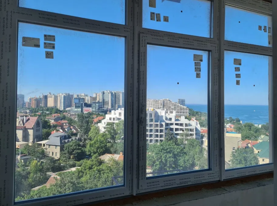 Продаж 1-кімнатної квартири 37 м², Каманіна вул.