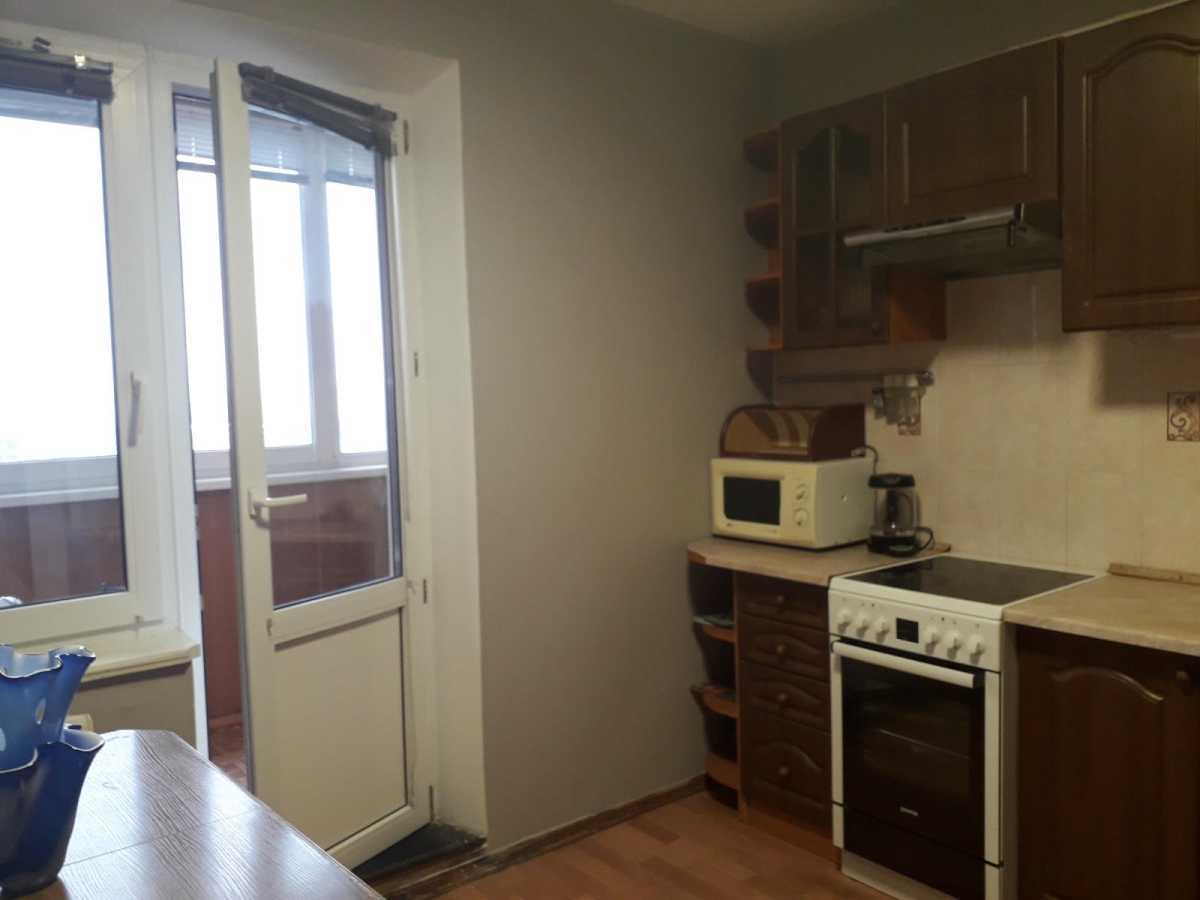 Аренда 1-комнатной квартиры 45 м², Эрнста ул., 2