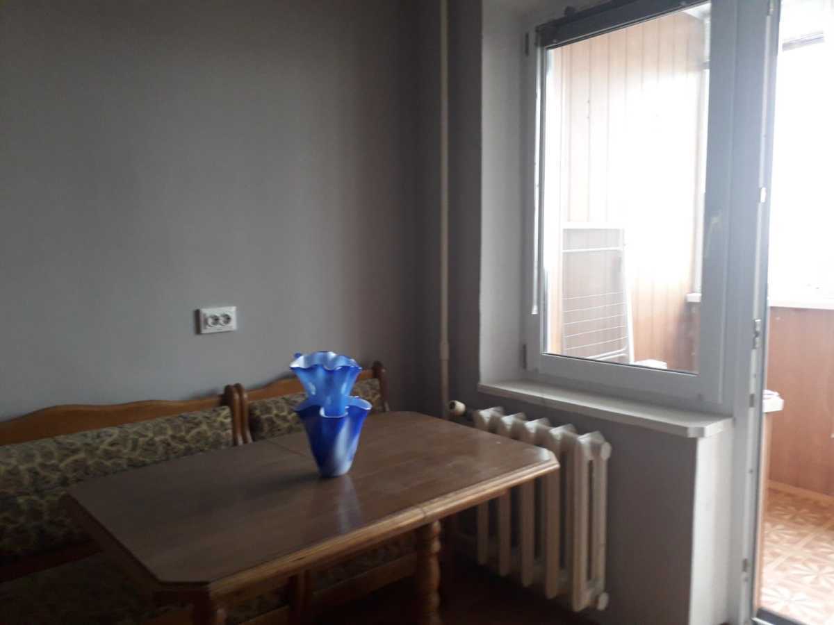 Аренда 1-комнатной квартиры 45 м², Эрнста ул., 2