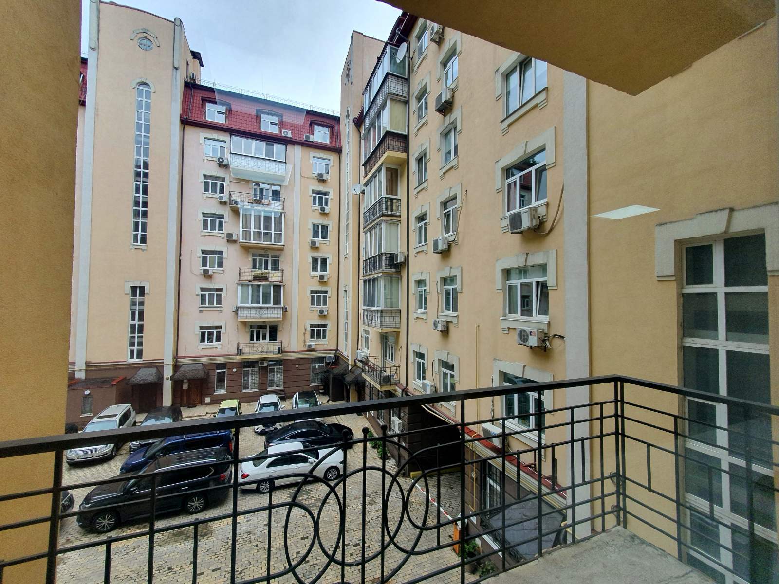 Оренда офісу 155 м², Ярославський пров.
