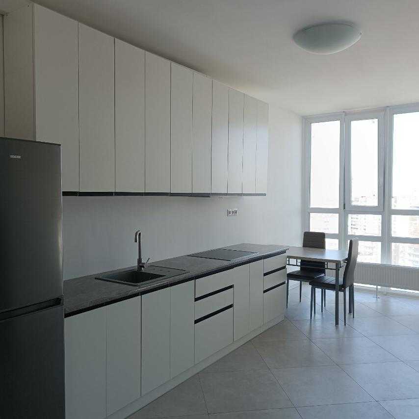 Аренда 1-комнатной квартиры 43 м², Николая Гулака ул., 4