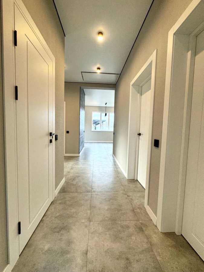 Продажа дома 100 м², Центральне, 77