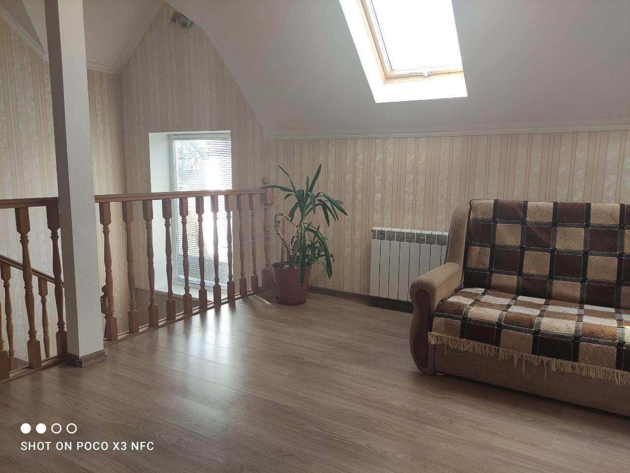 Продаж будинку 240 м²