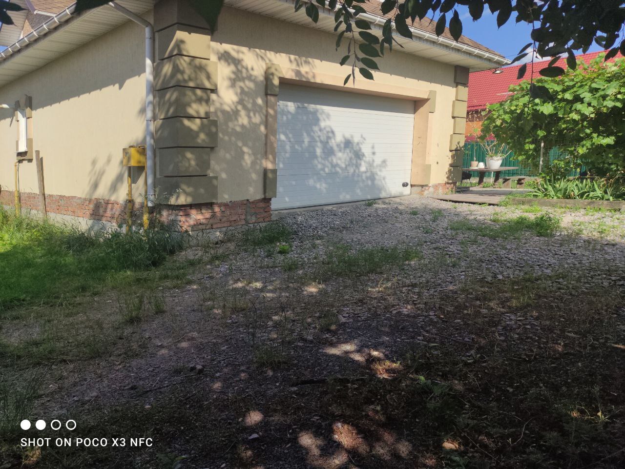 Продаж будинку 240 м²