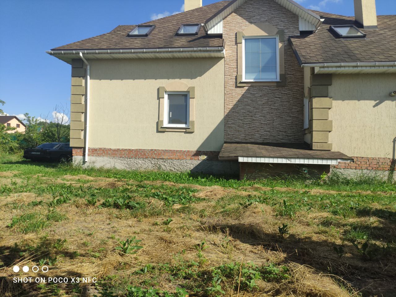 Продаж будинку 240 м²