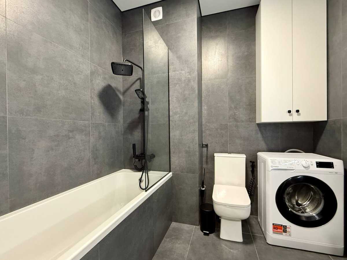 Оренда 1-кімнатної квартири 38.5 м², Дружби вул., 44