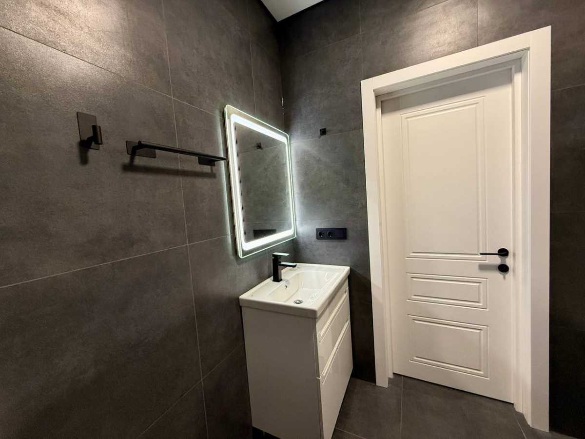 Оренда 1-кімнатної квартири 38.5 м², Дружби вул., 44