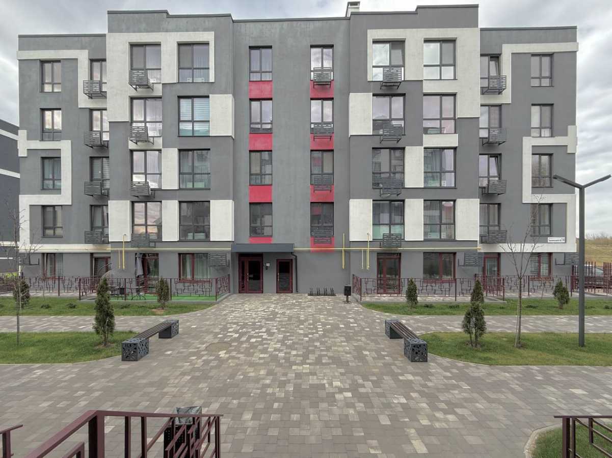 Оренда 1-кімнатної квартири 38.5 м², Дружби вул., 44