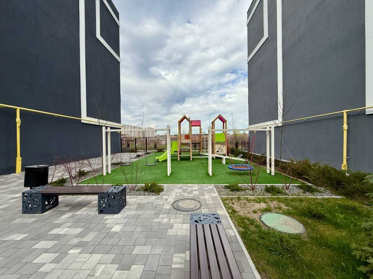 Оренда 1-кімнатної квартири 38.5 м², Дружби вул., 44