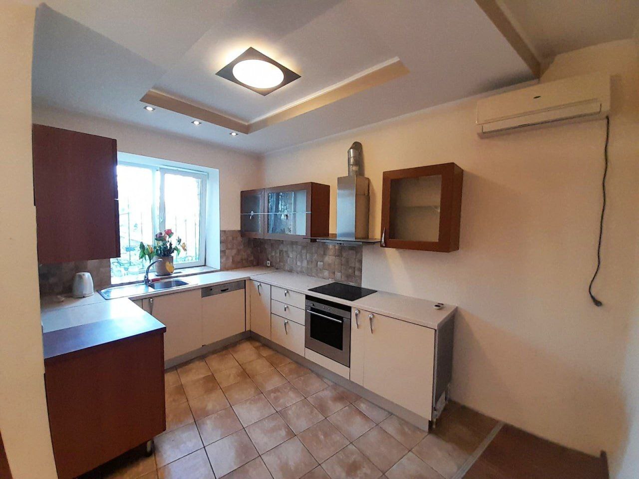Продажа дома 226 м², Звездный бул.