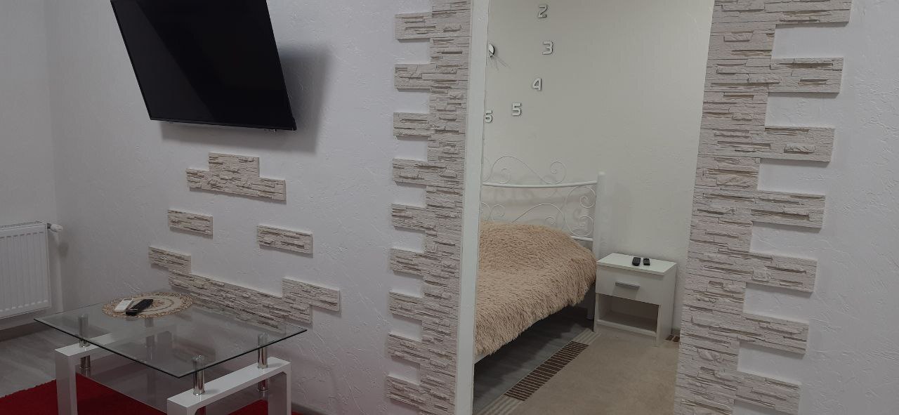 Оренда 1-кімнатної квартири 44 м², Набережна Перемоги вул.