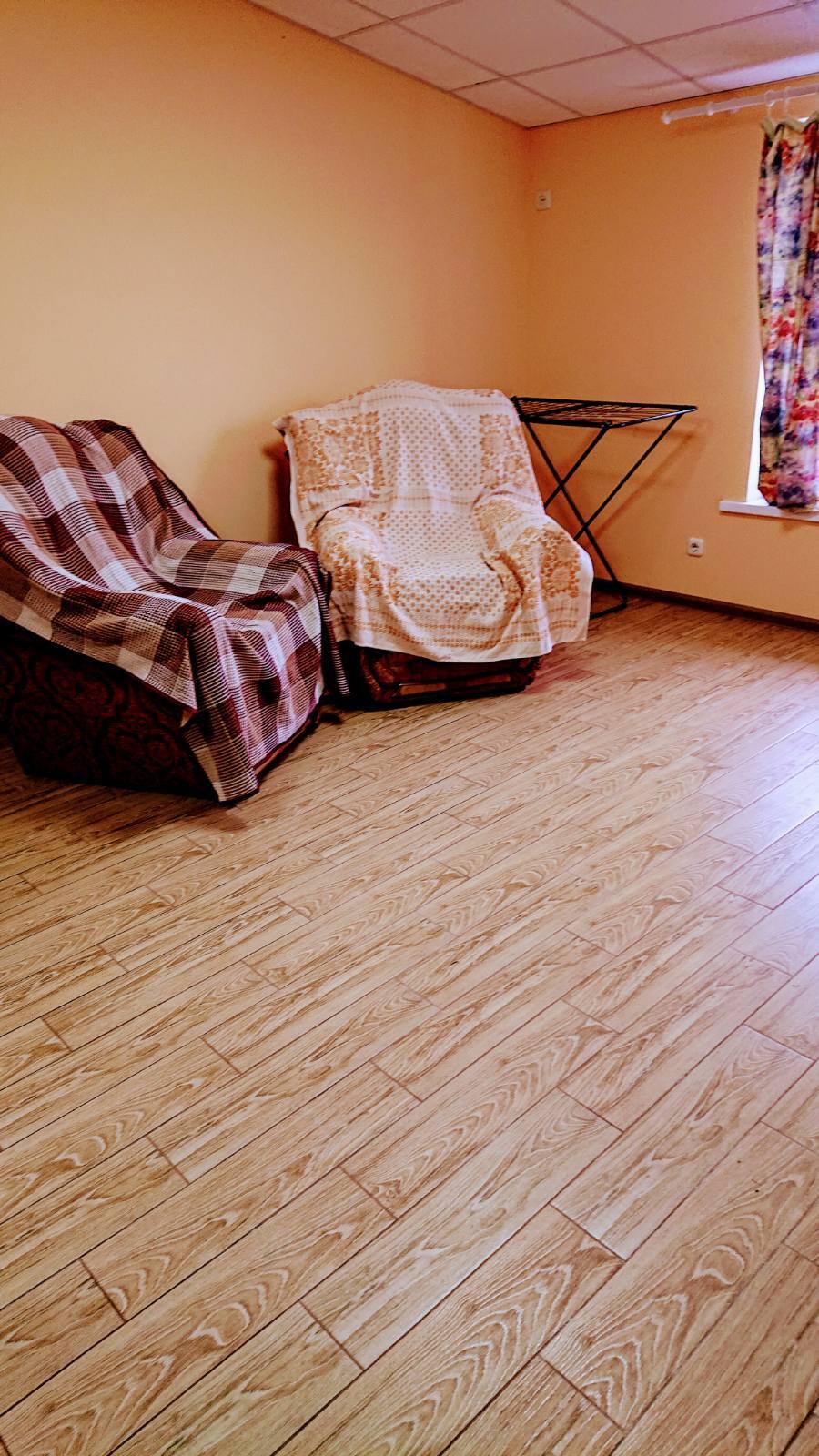 1-комнатная квартира посуточно 50 м², Мира просп., 8А