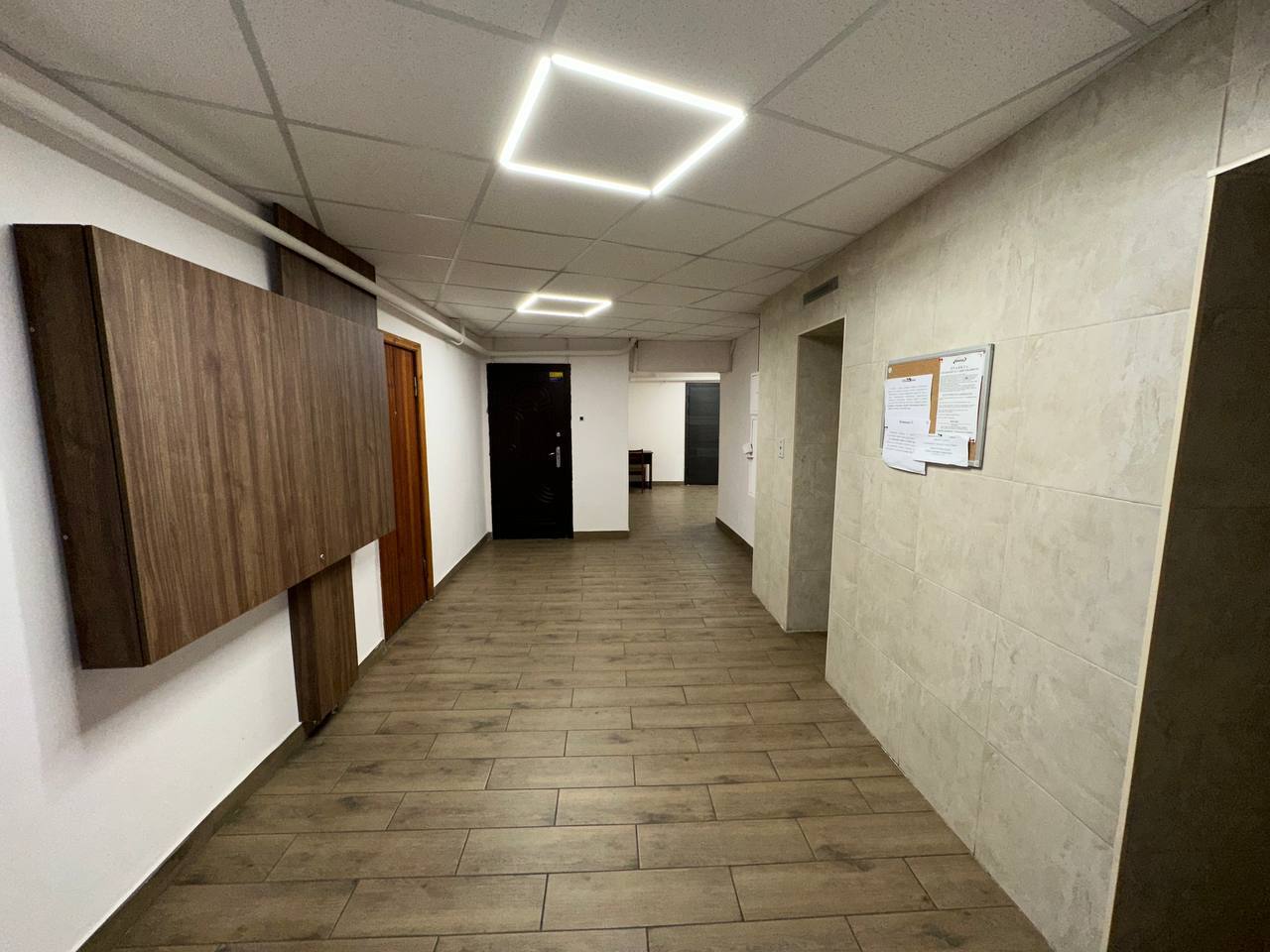 Продажа 4-комнатной квартиры 91 м², Князя Владимира Великого ул.
