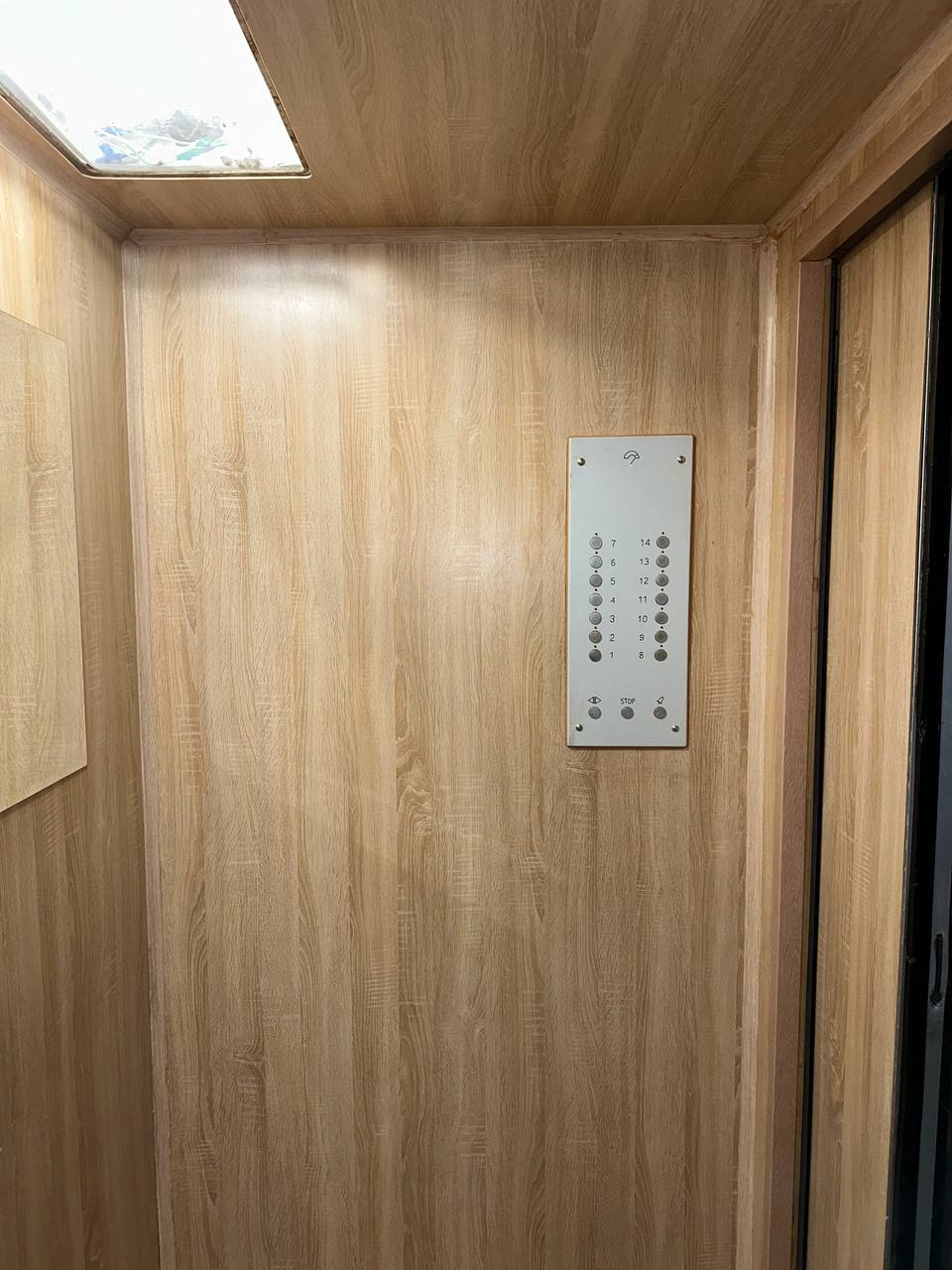 Продажа 4-комнатной квартиры 91 м², Князя Владимира Великого ул.