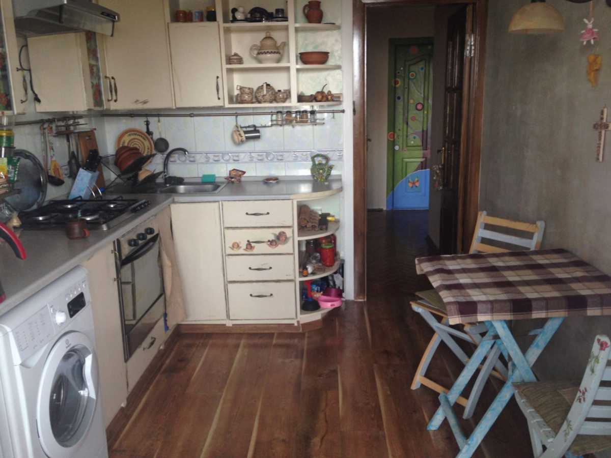 Продаж 1-кімнатної квартири 40 м², Флоренції вул.