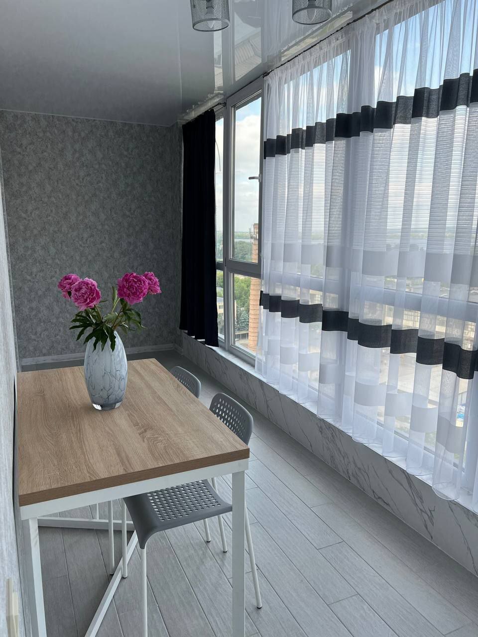 Оренда 2-кімнатної квартири 60 м², Мандриківська вул.