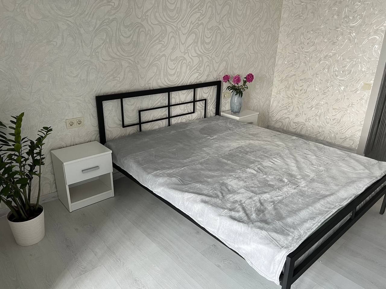 Оренда 2-кімнатної квартири 60 м², Мандриківська вул.