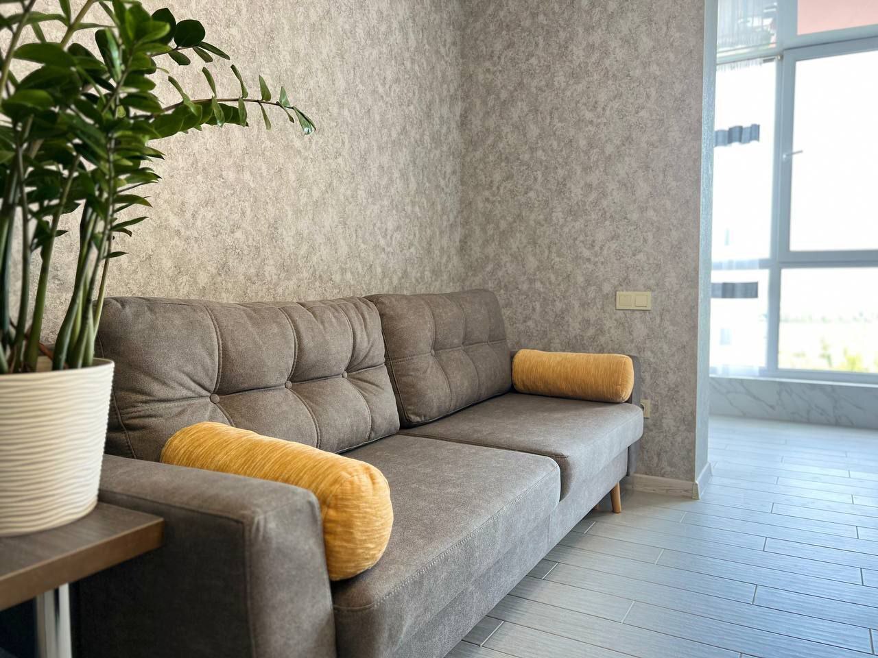 Оренда 2-кімнатної квартири 60 м², Мандриківська вул.