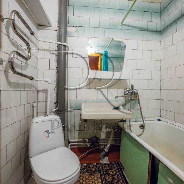 Продаж 1-кімнатної квартири 33 м², Зодчих вул., 4