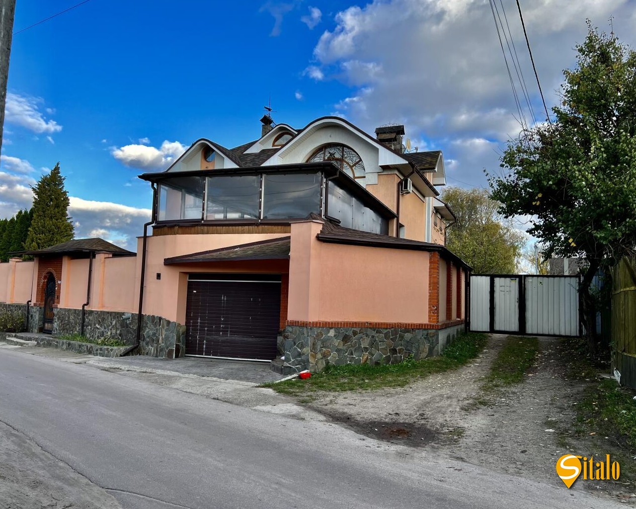 Продаж ділянки під індивідуальне житлове будівництво 5.6 соток, 45-а Садова вул.