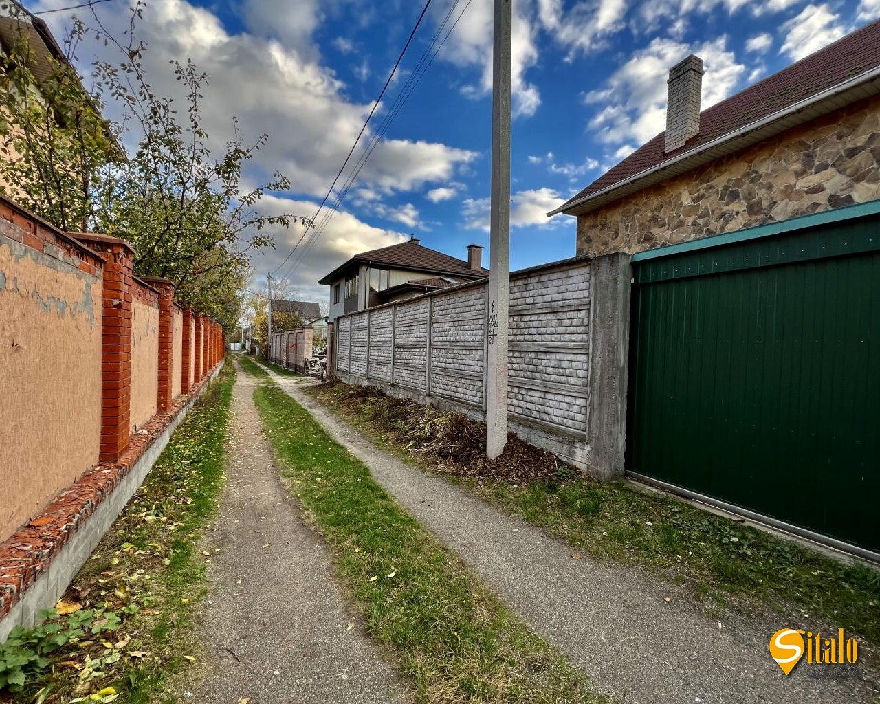 Продаж ділянки під індивідуальне житлове будівництво 5.6 соток, 45-а Садова вул.
