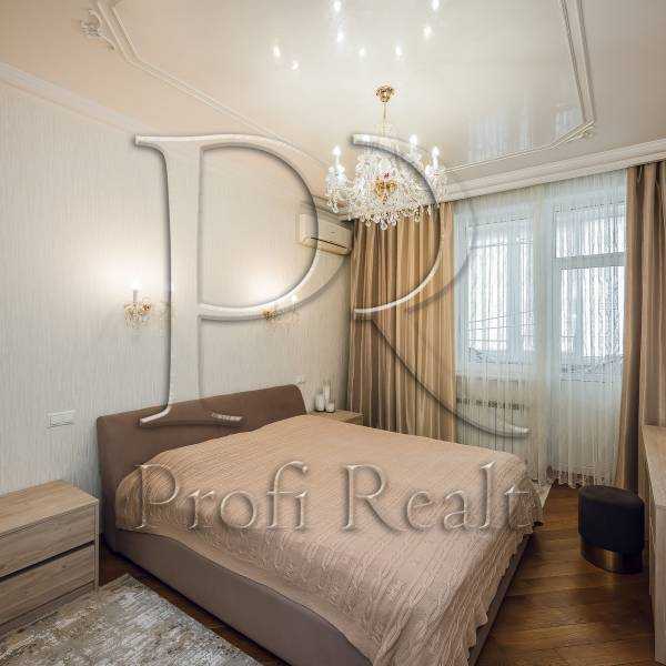 Продажа 3-комнатной квартиры 110 м², Науки просп., 30