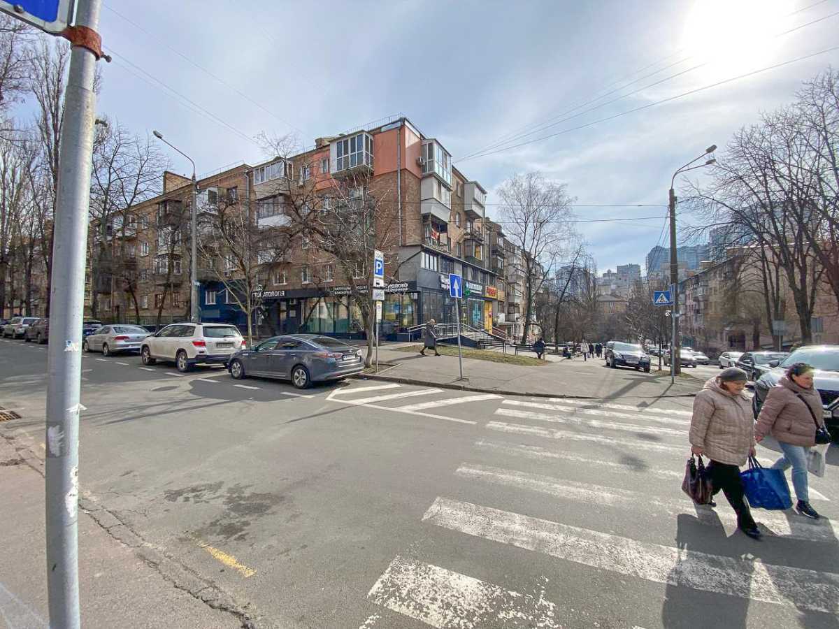 Оренда іншого торгівельного приміщення 40 м², Німанська