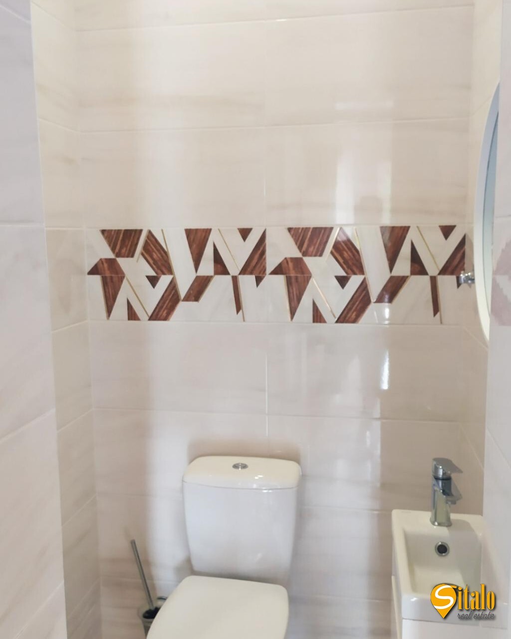 Оренда будинку 330 м²
