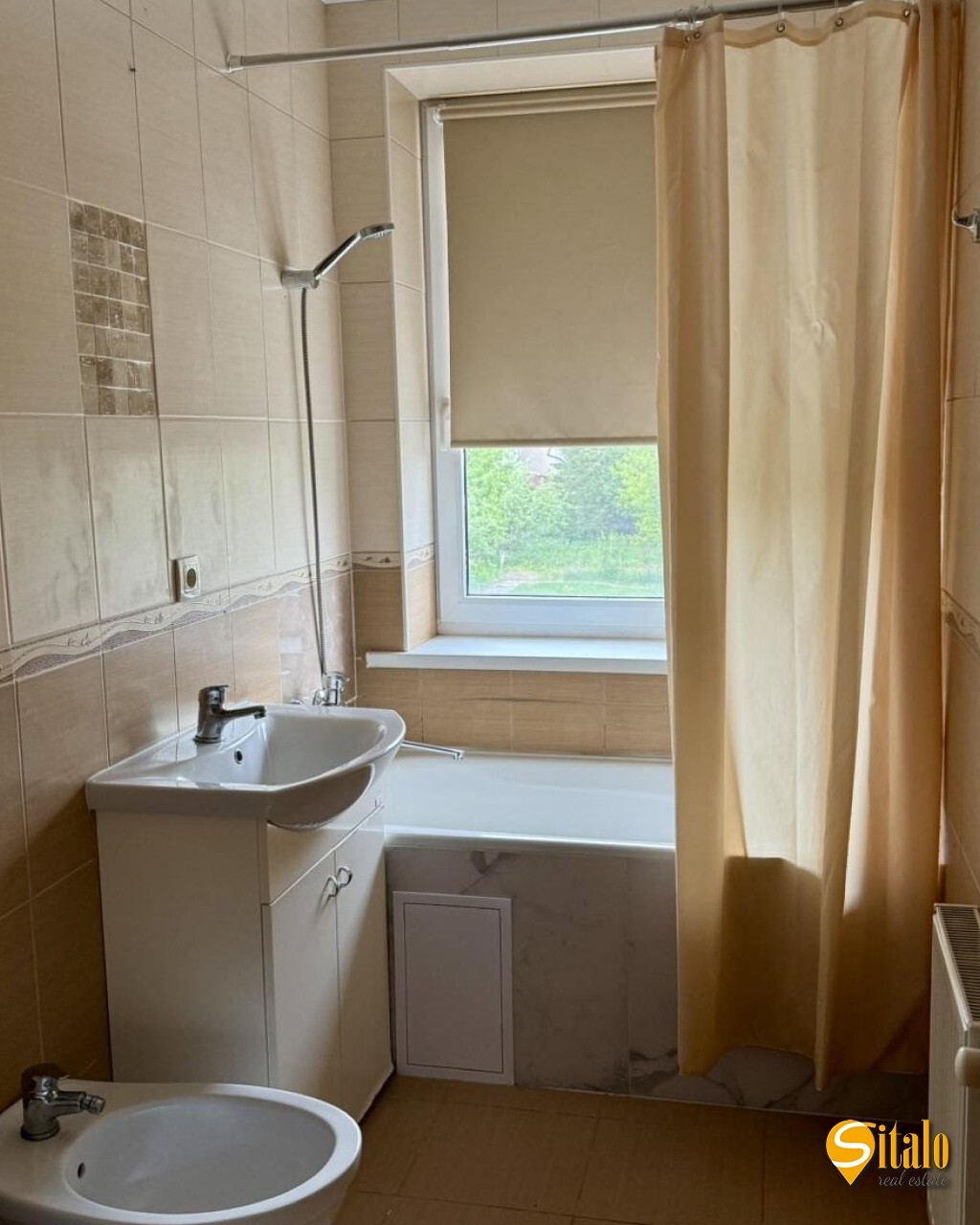 Оренда будинку 330 м²