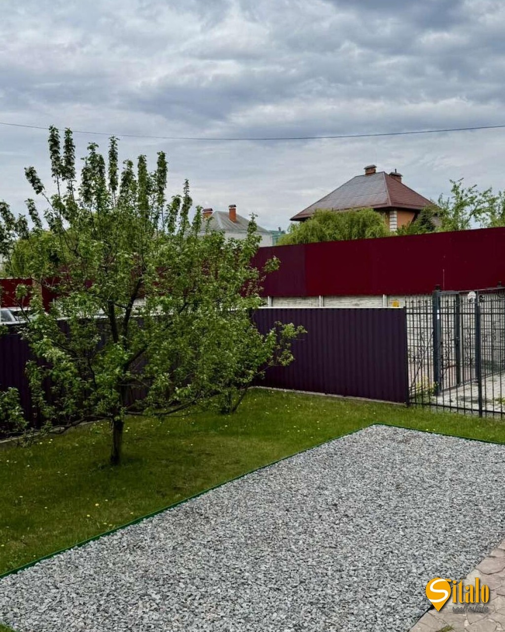 Оренда будинку 330 м²
