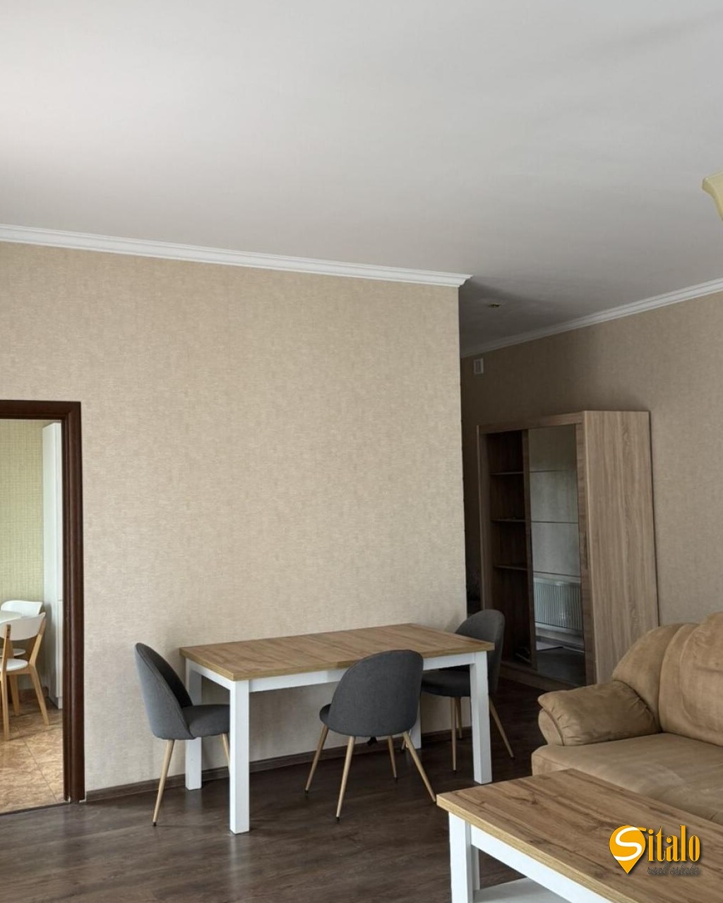 Оренда будинку 330 м²