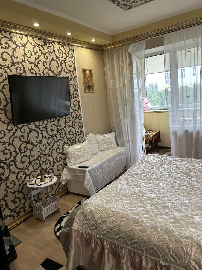 Продажа 3-комнатной квартиры 61 м², Шолом-Алейхема ул., 16