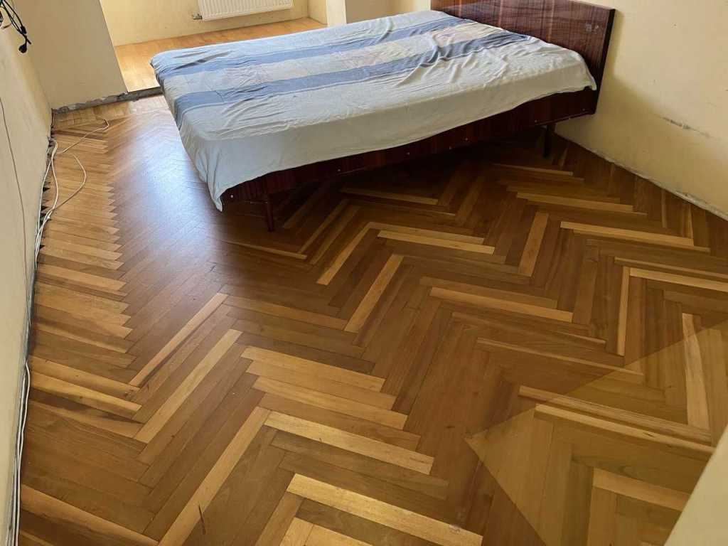 Продажа 3-комнатной квартиры 72 м², Российская, 82а