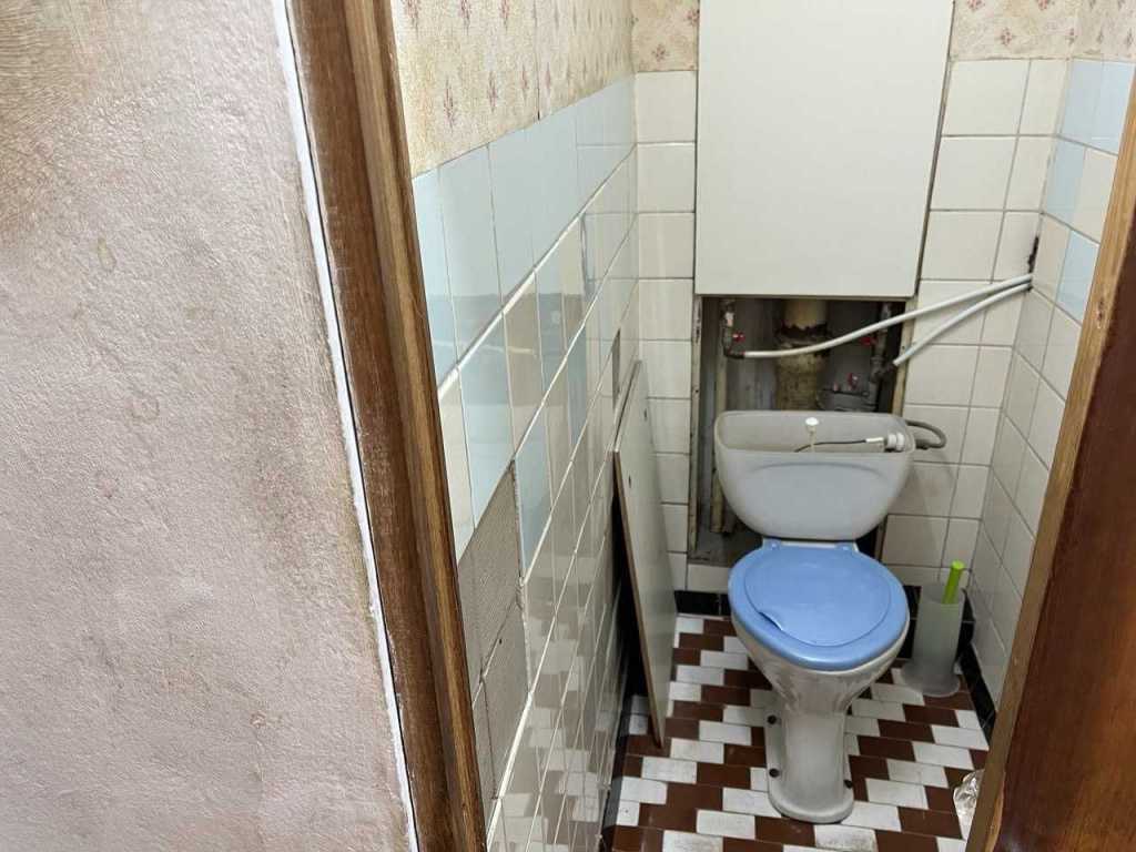 Продажа 3-комнатной квартиры 72 м², Российская, 82а