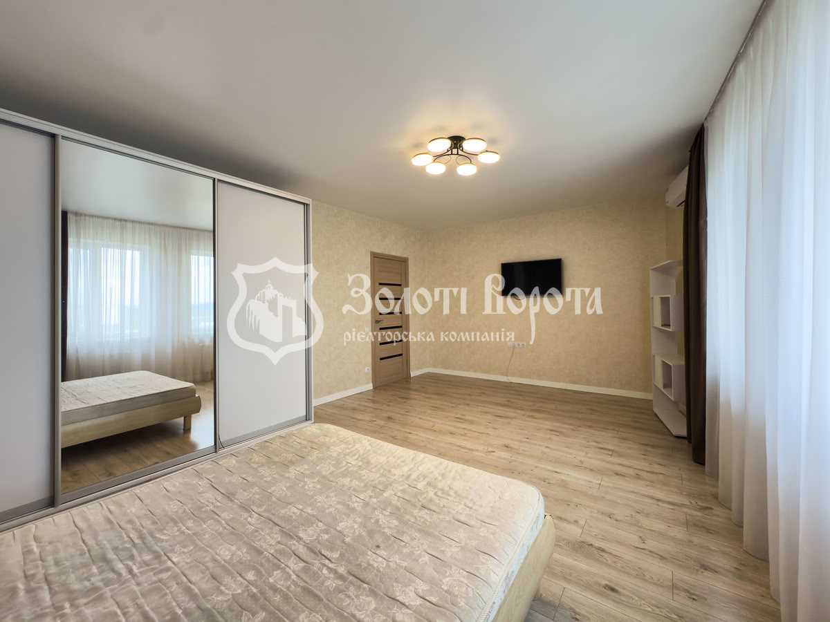Продаж 2-кімнатної квартири 69.5 м², Петра Запорожця вул., 26А