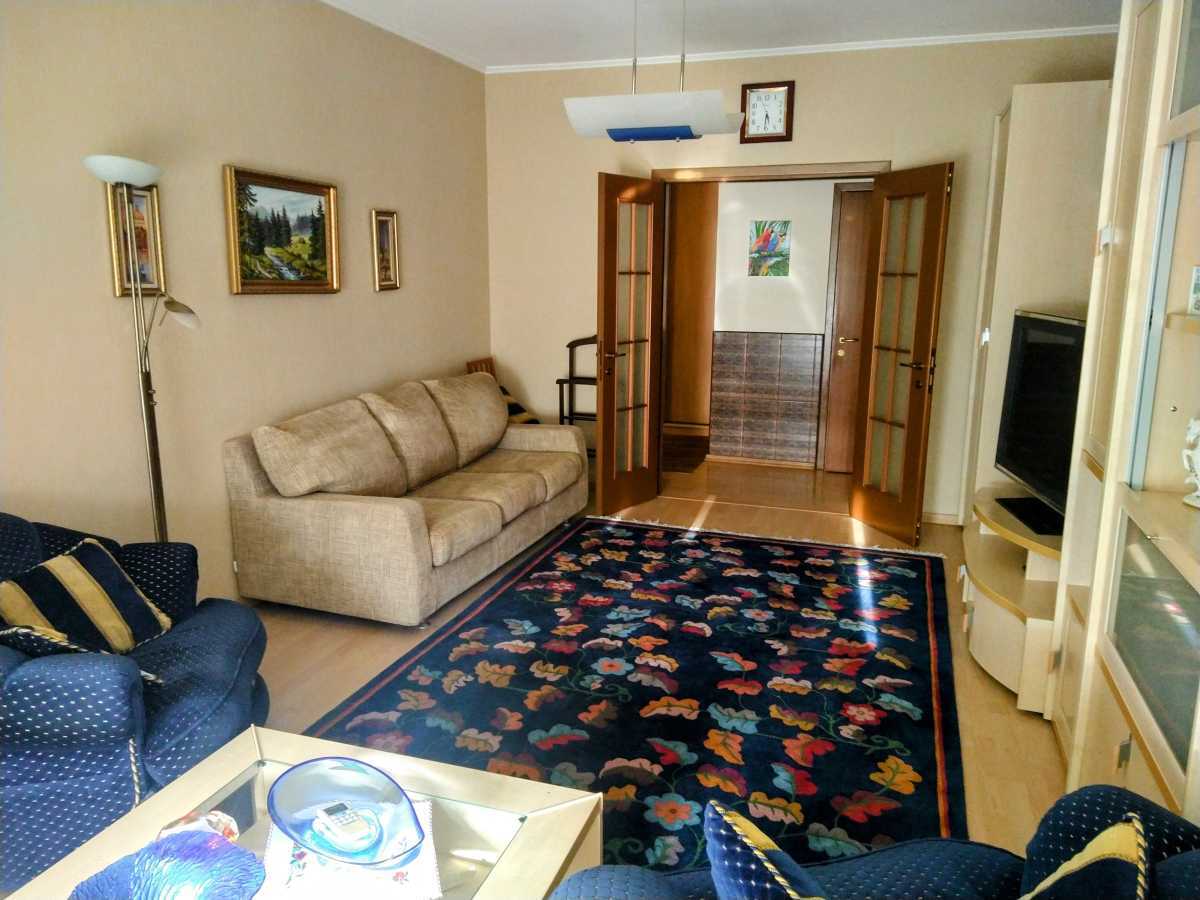 Оренда 2-кімнатної квартири 80 м², Миропільська вул.