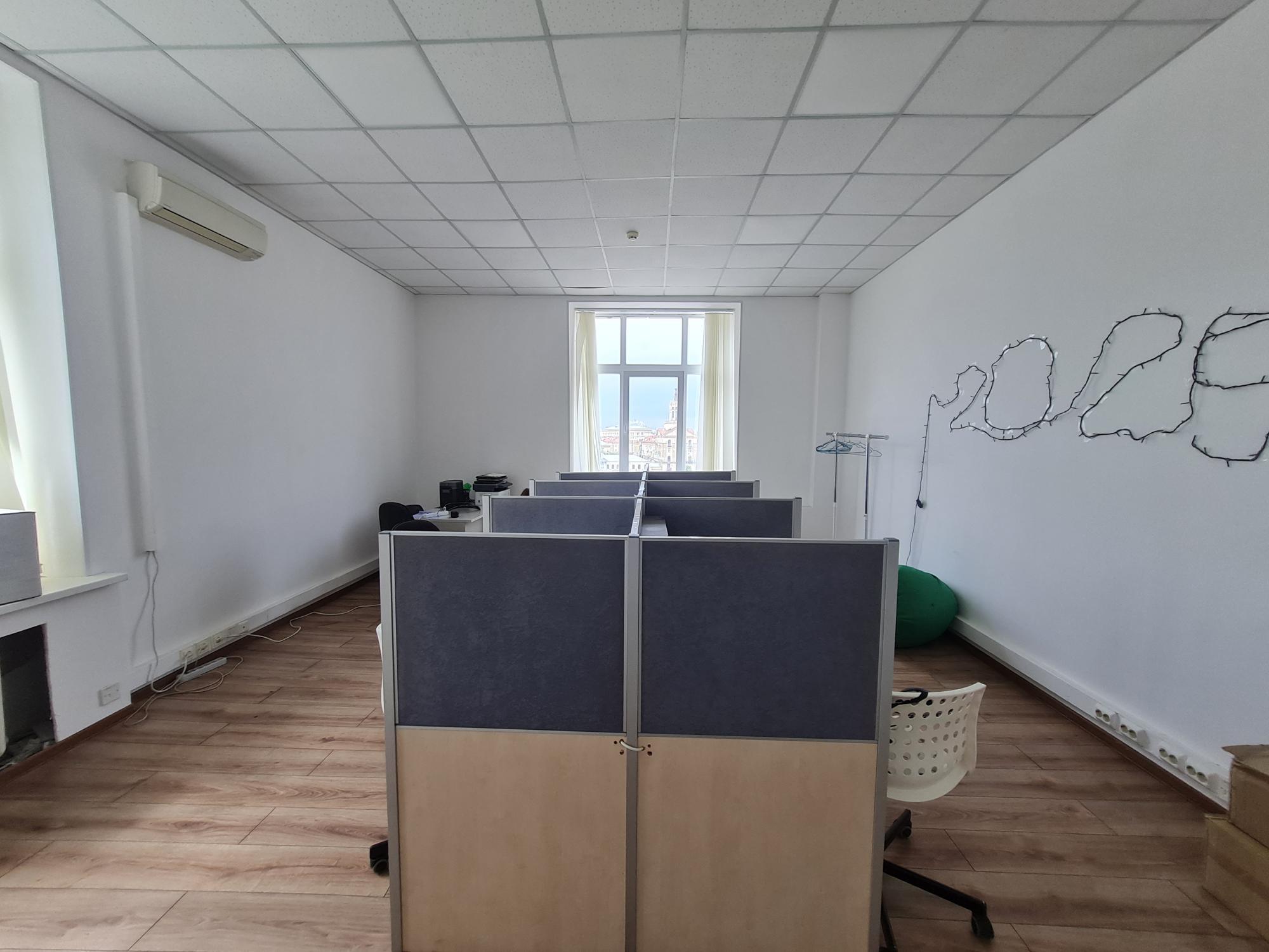 Аренда офиса 66 м², Крещатик ул., 7/11