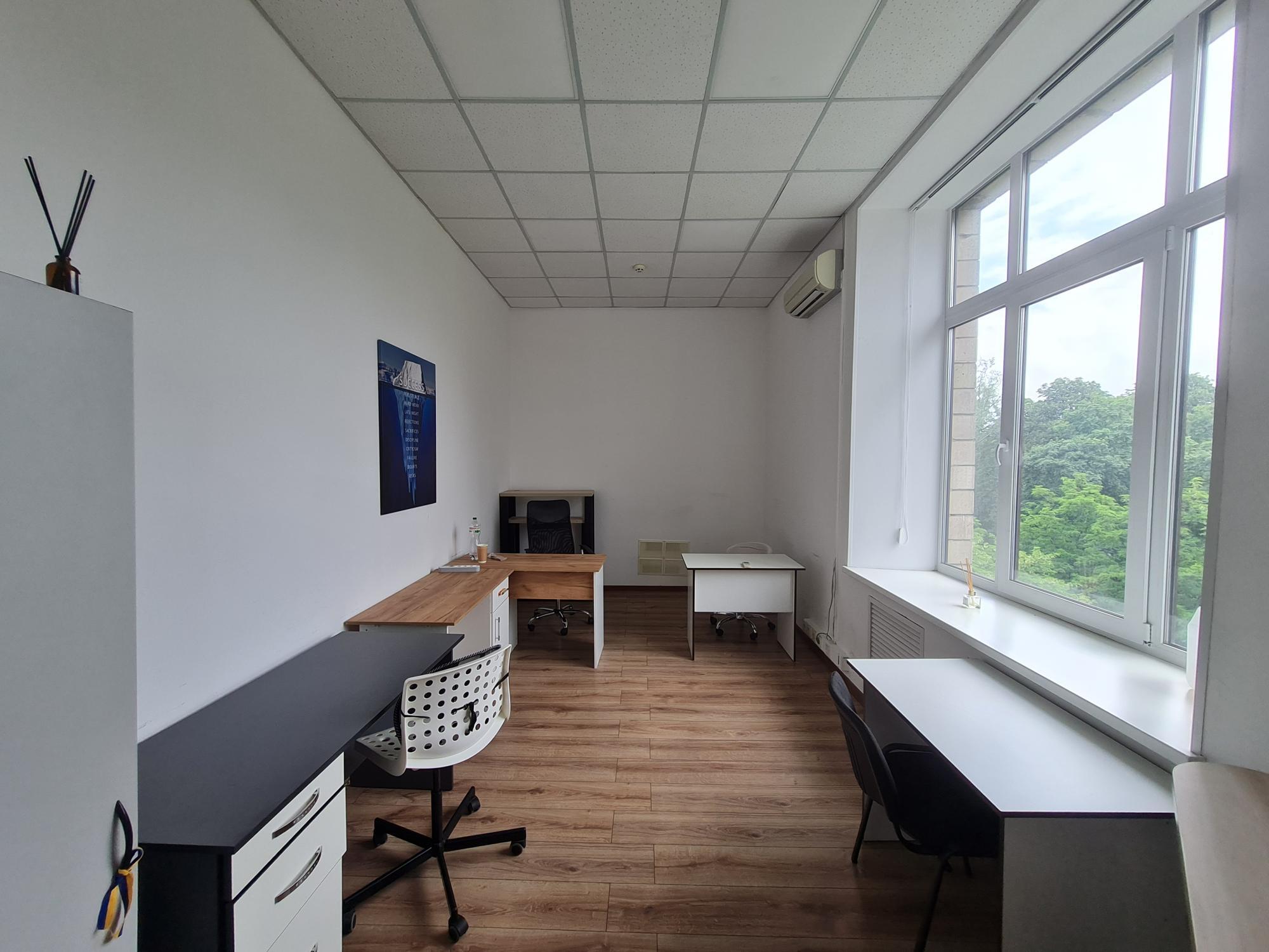 Аренда офиса 66 м², Крещатик ул., 7/11
