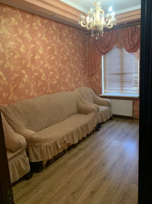 Продаж 2-кімнатної квартири 65 м², Грушевского Михаила вул.