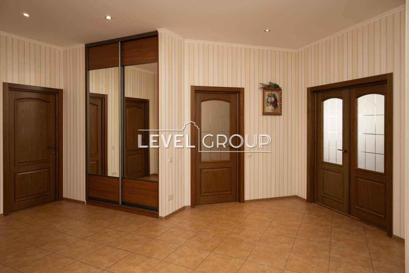 Продаж 3-кімнатної квартири 125 м², Євгена Коновальця вул., 36В