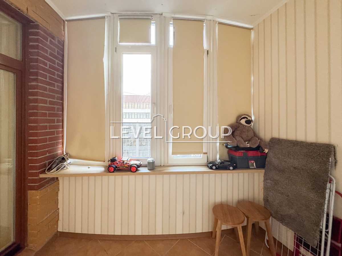 Продаж 3-кімнатної квартири 125 м², Євгена Коновальця вул., 36В