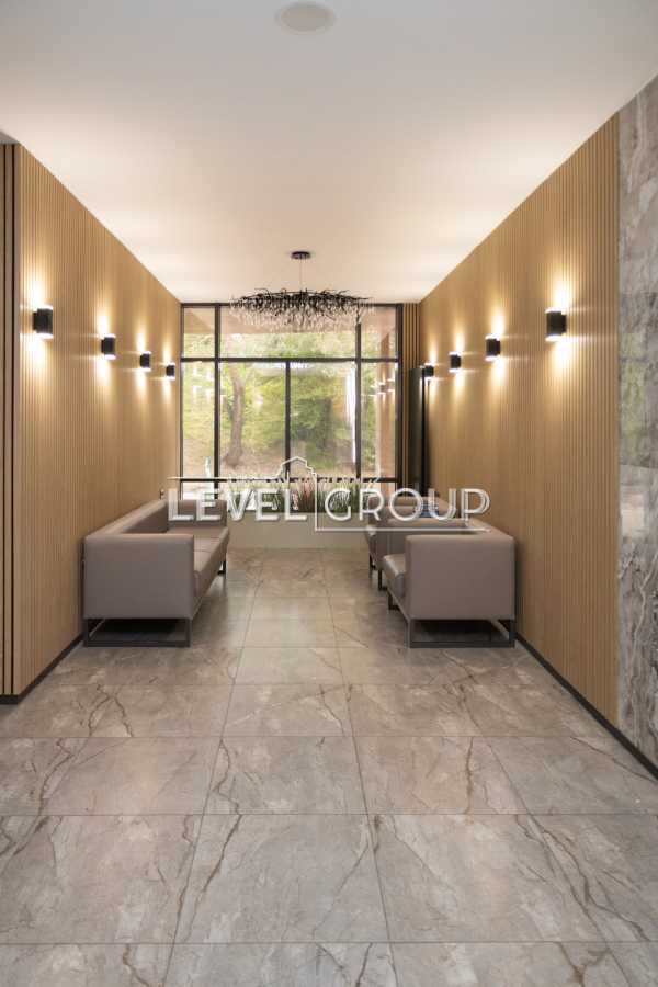 Продаж 3-кімнатної квартири 125 м², Євгена Коновальця вул., 36В