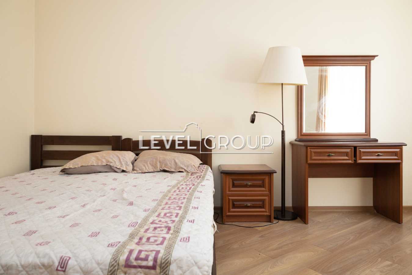 Продаж 3-кімнатної квартири 125 м², Євгена Коновальця вул., 36В
